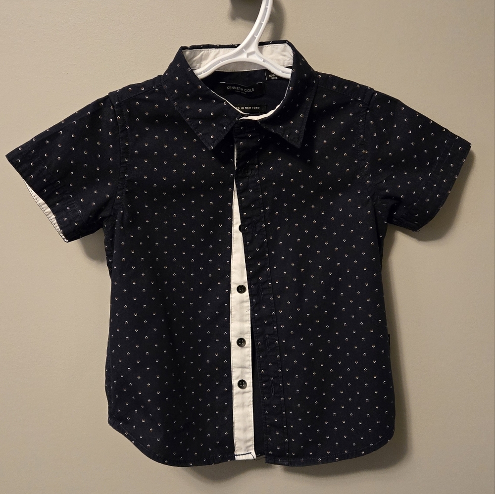 Kenneth Cole, Navy button-down shirt, Size 2T, EUC